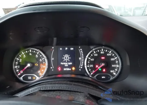 2018 Jeep Renegade Latitude 4X4 from USA, damaged, VIN ZACCJBBB2JPJ11162